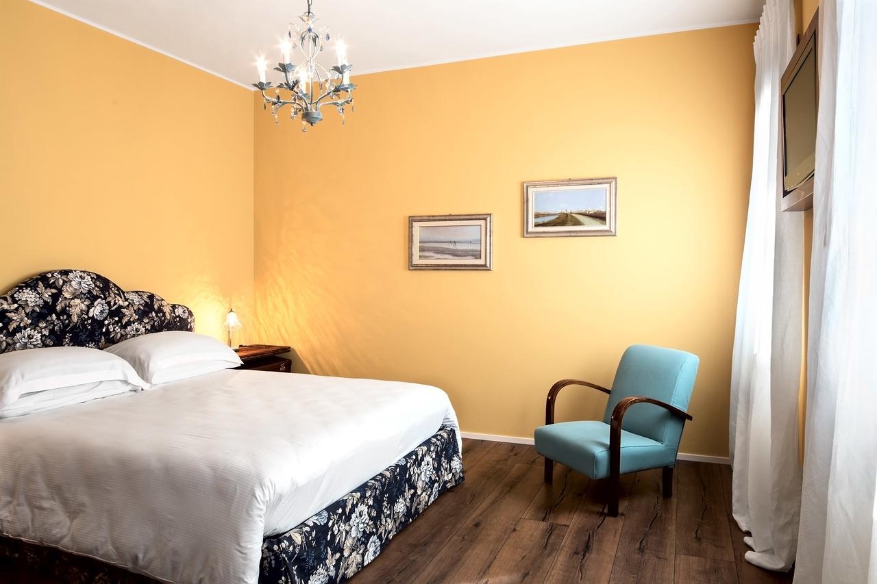Ca' Ciaran Bed & Breakfast Chiarano ภายนอก รูปภาพ