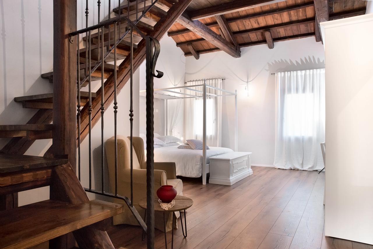 Ca' Ciaran Bed & Breakfast Chiarano ภายนอก รูปภาพ