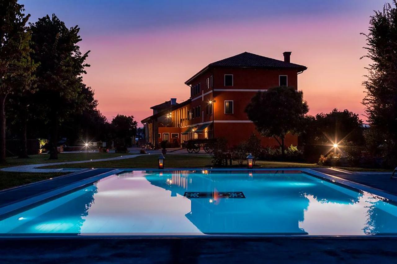 Ca' Ciaran Bed & Breakfast Chiarano ภายนอก รูปภาพ